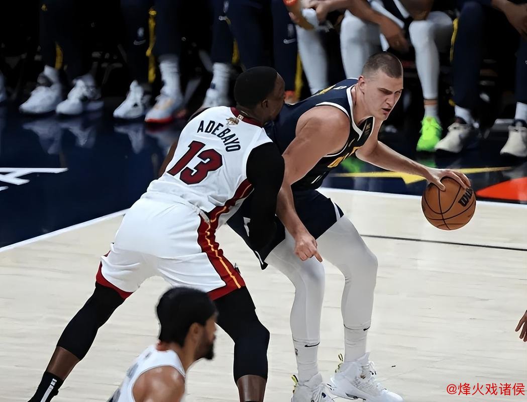 太阳终结热火6连胜 约基奇三双助掘金击败雷霆