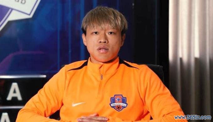茹子楠:多年苦练成就世界波,盼迎来中超百场里程碑 茹子楠:多年苦练成就世界波,盼迎来中超百场里程碑