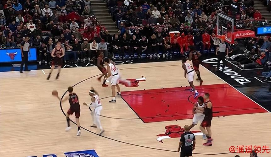 终结6连胜！哈登24+5+6快船狂输公牛28分 被轰25记三分